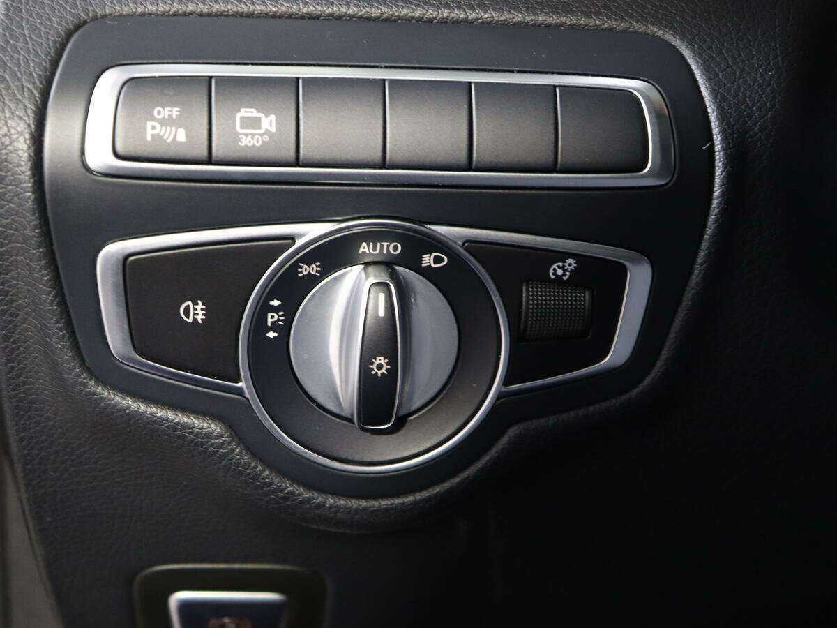 Купить Mercedes-Benz GLC с пробегом. Фото: #16