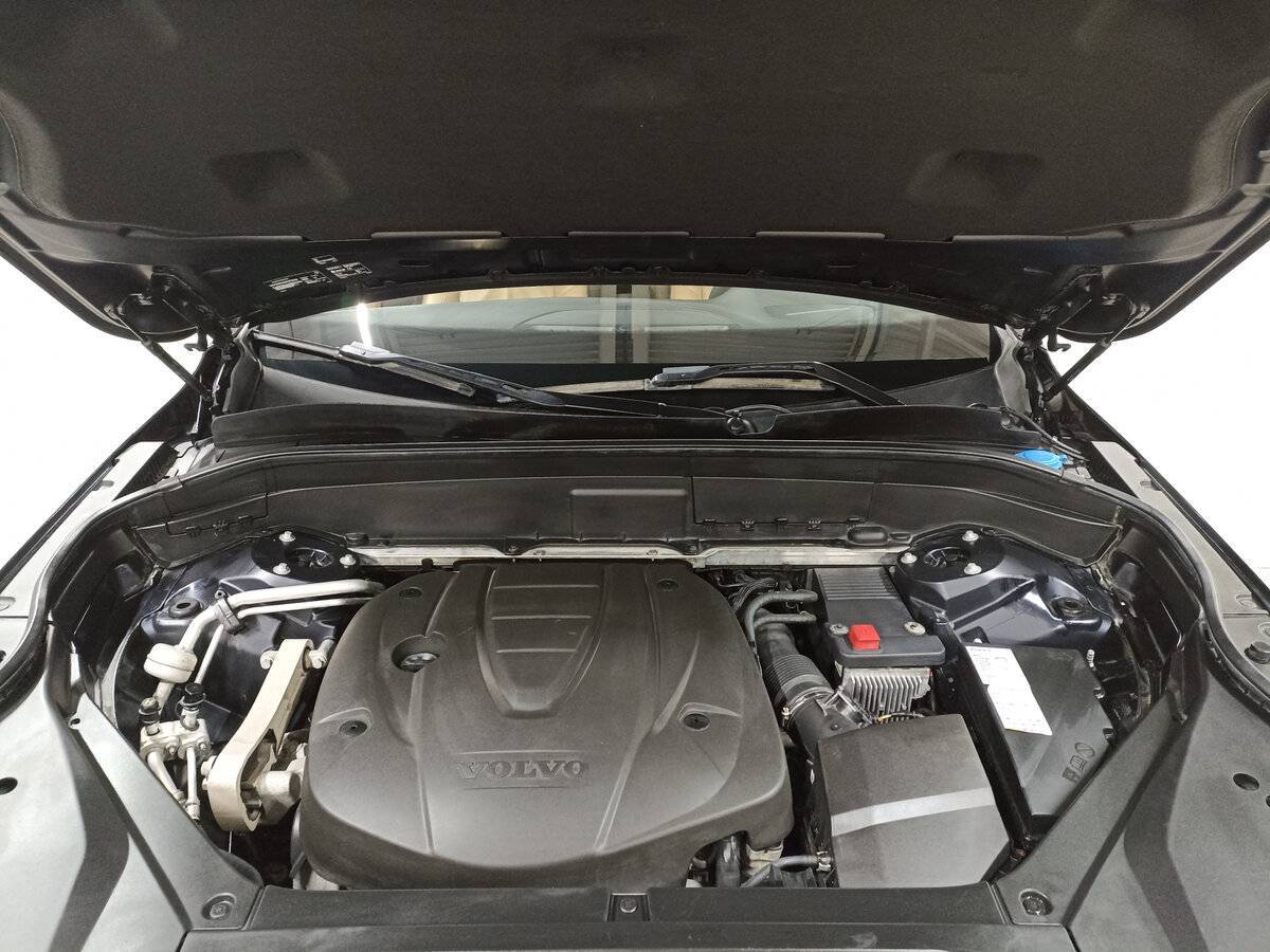 Купить Volvo XC90 с пробегом. Фото: #8
