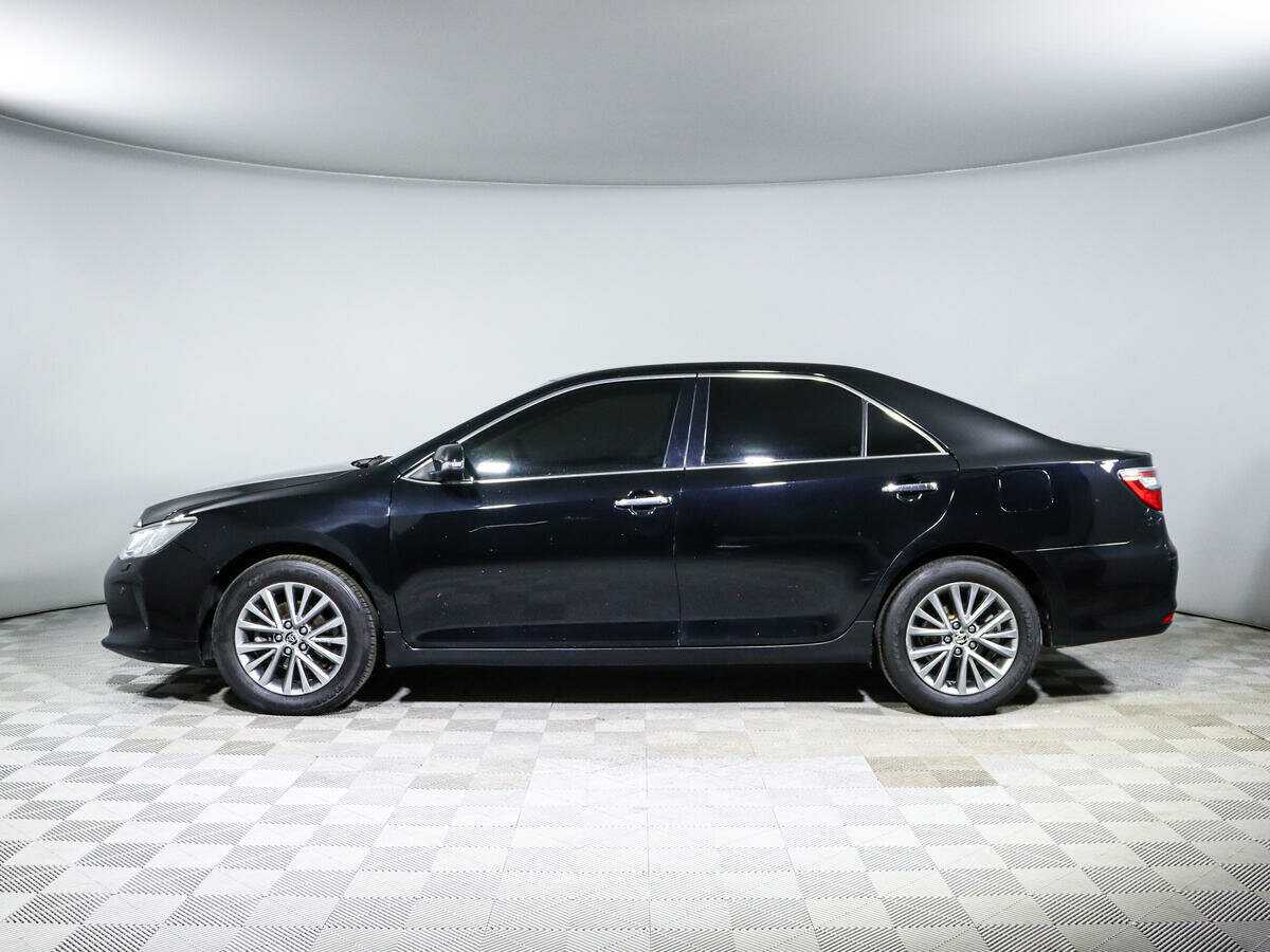 Купить Toyota Camry с пробегом. Фото: #7