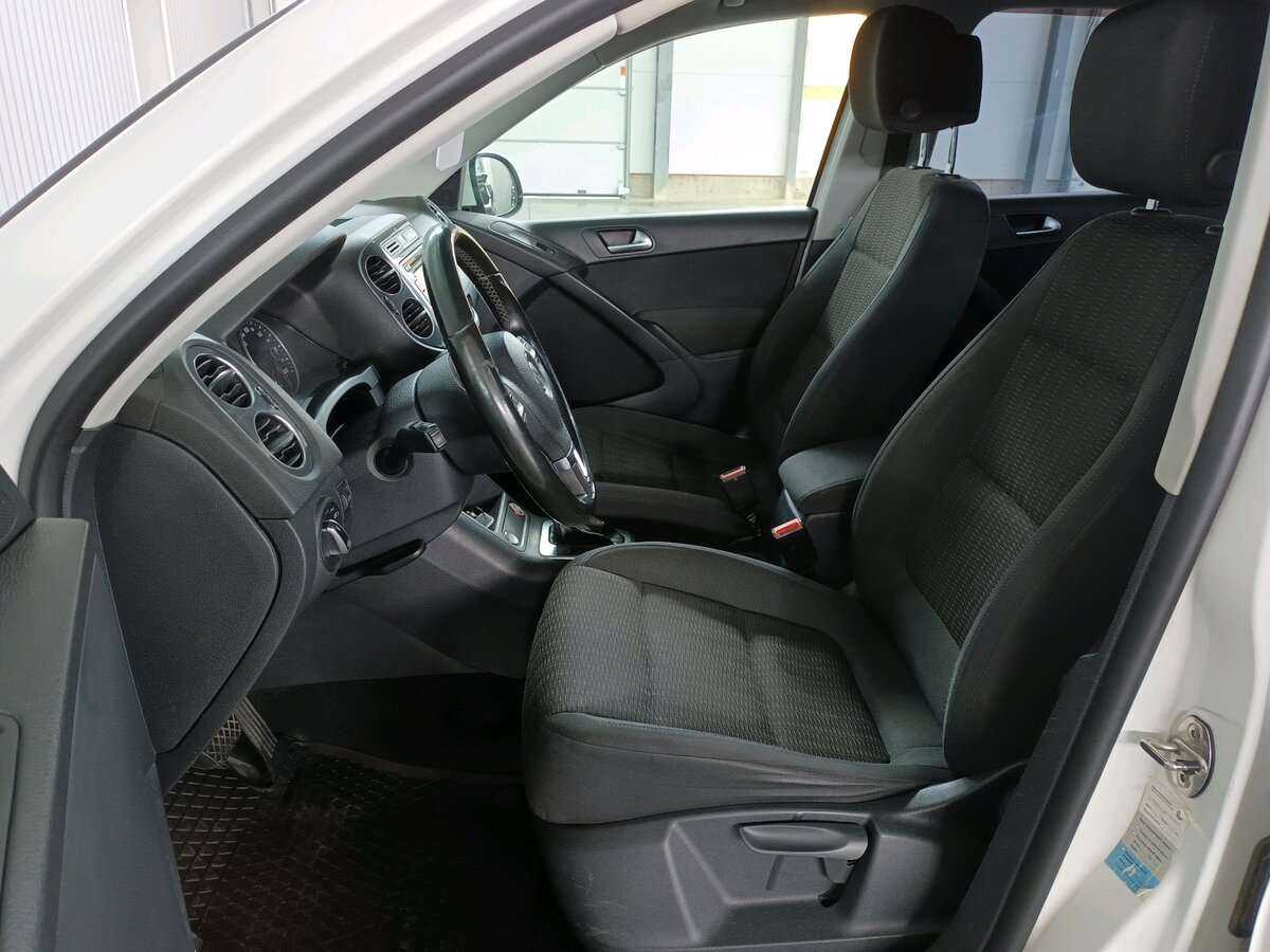 Купить Volkswagen Tiguan с пробегом. Фото: #12