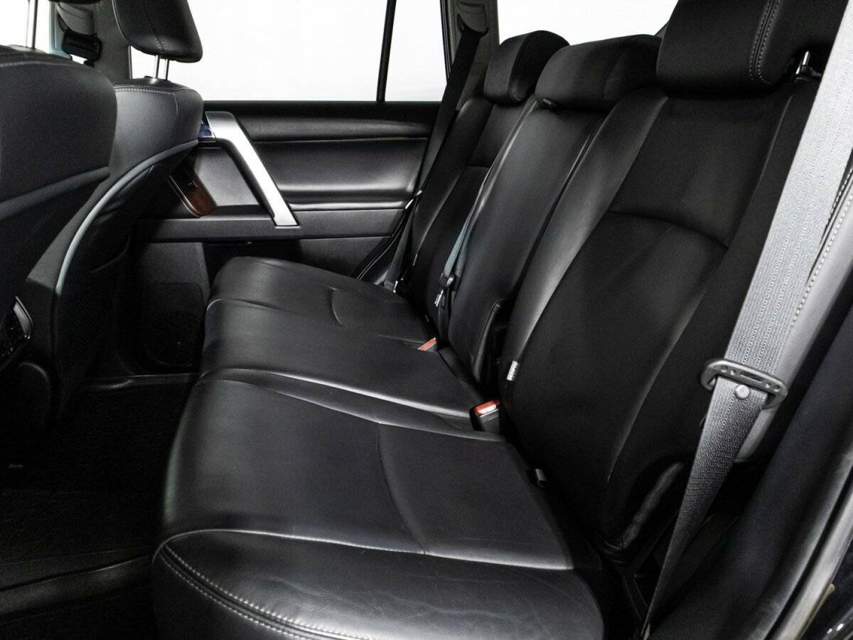 Купить Toyota Land Cruiser Prado с пробегом. Фото: #9
