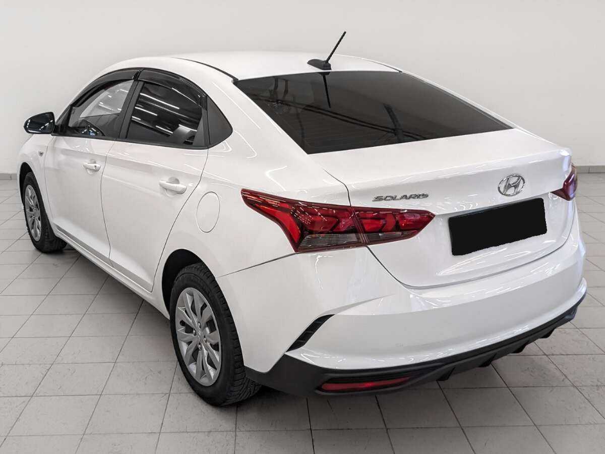 Купить Hyundai Solaris с пробегом. Фото: #5