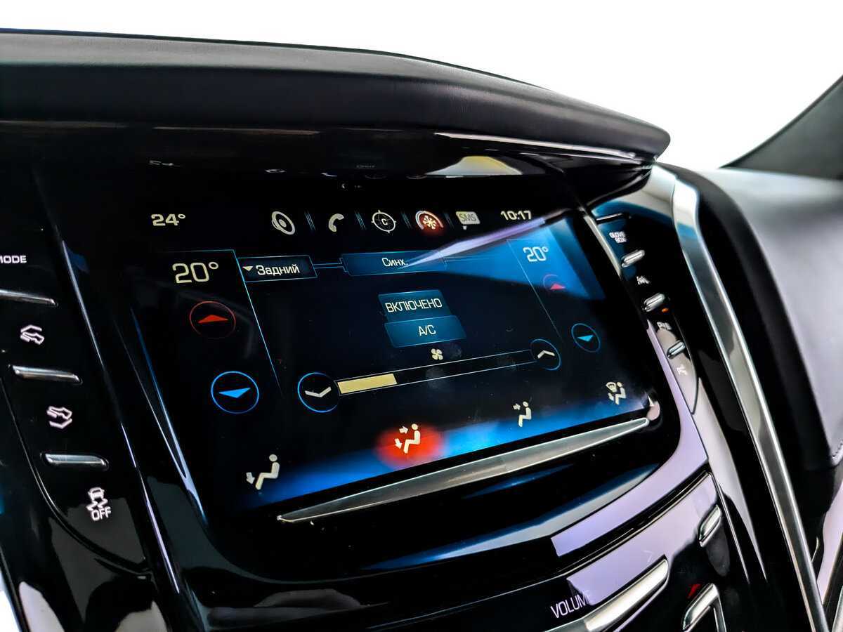 Купить Cadillac Escalade с пробегом. Фото: #24