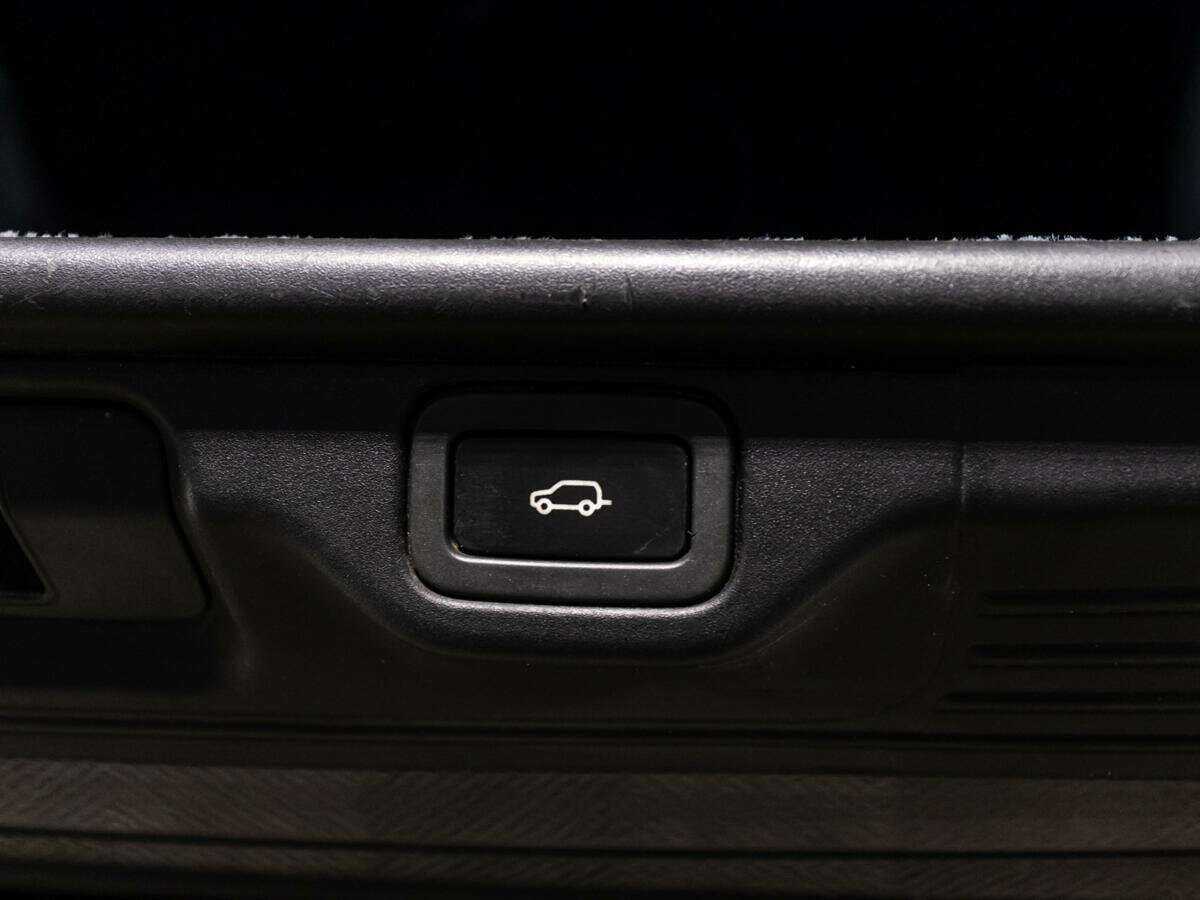 Купить Land Rover Range Rover с пробегом. Фото: #15