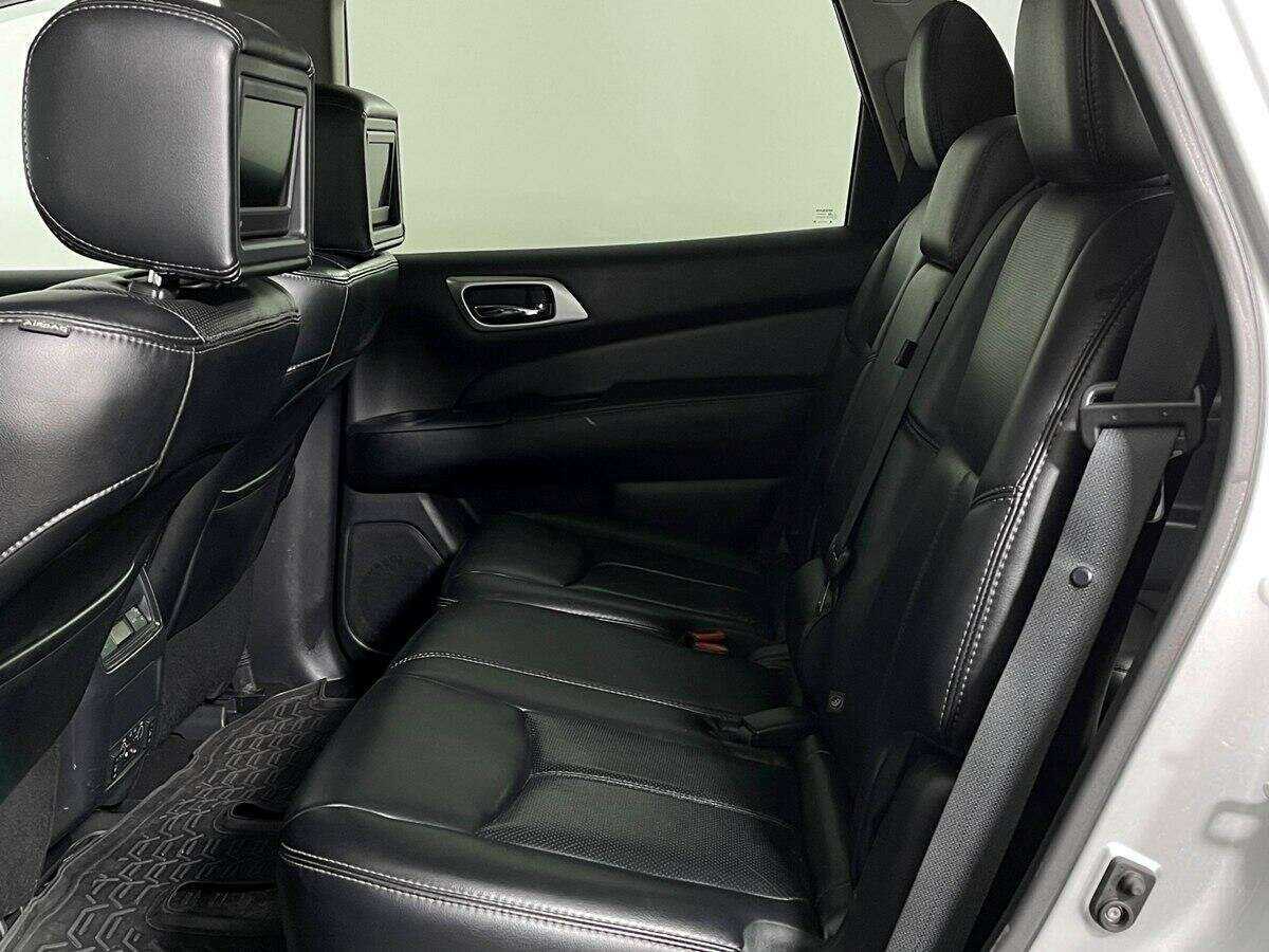 Купить Nissan Pathfinder с пробегом. Фото: #6
