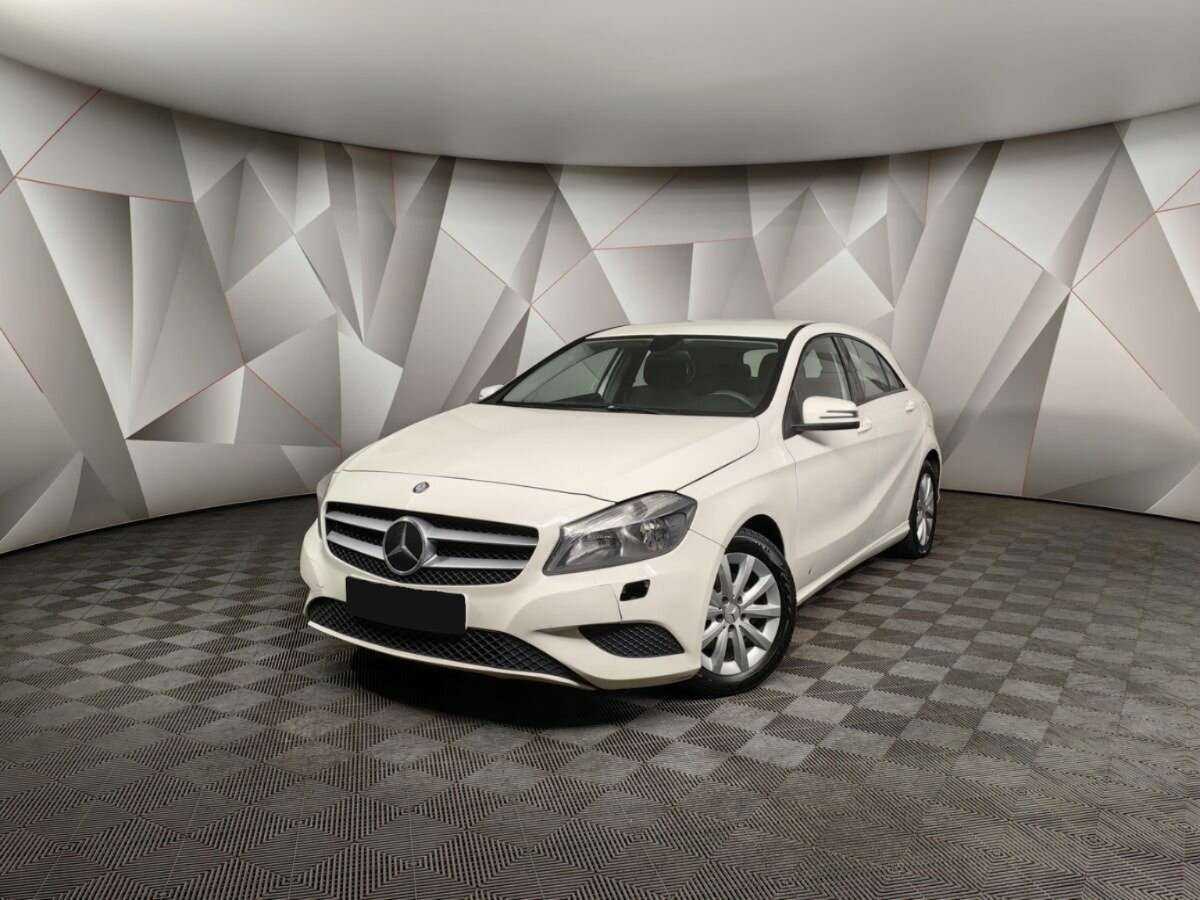 Купить Mercedes-Benz A-Класс с пробегом. Фото: #0