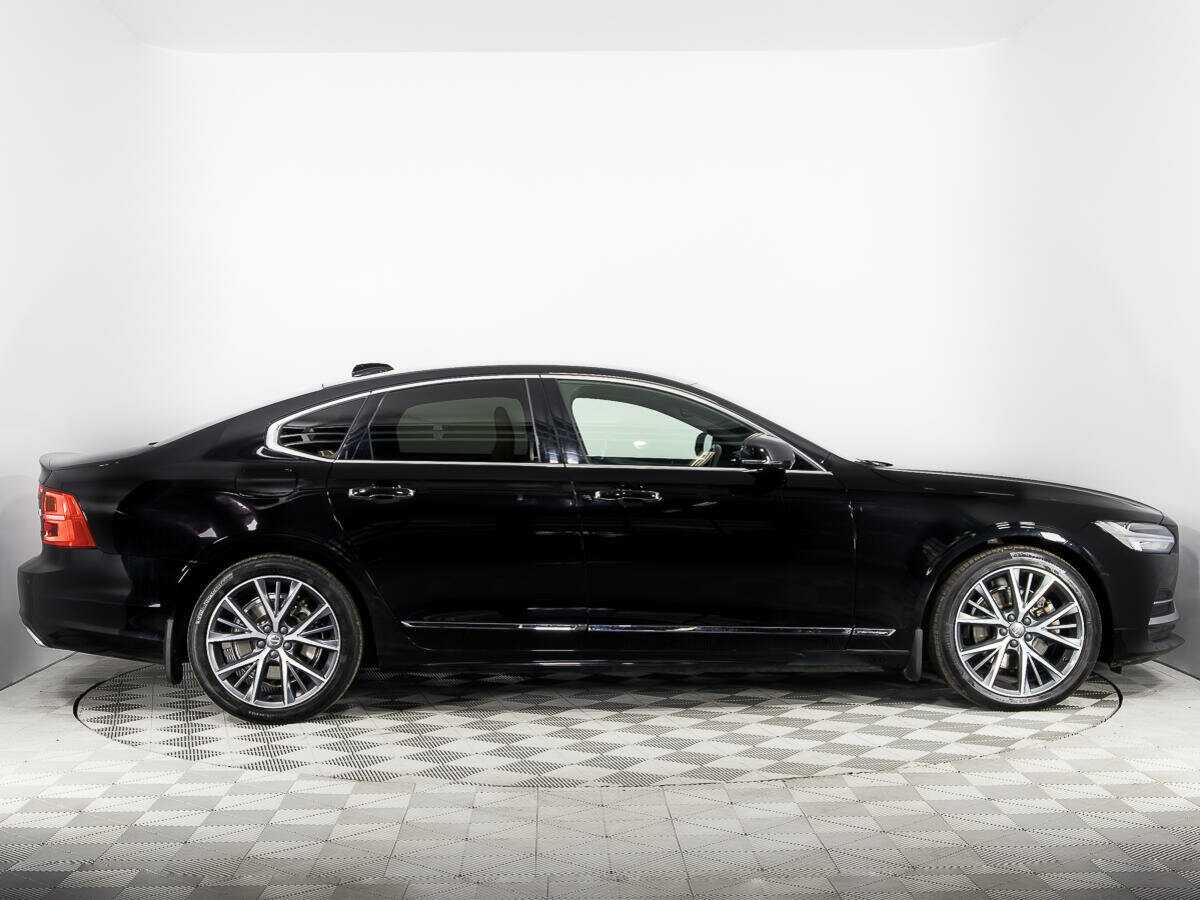Купить Volvo S90 с пробегом. Фото: #3
