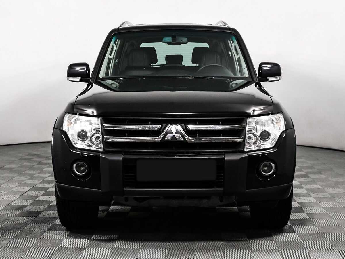 Купить Mitsubishi Pajero с пробегом. Фото: #1