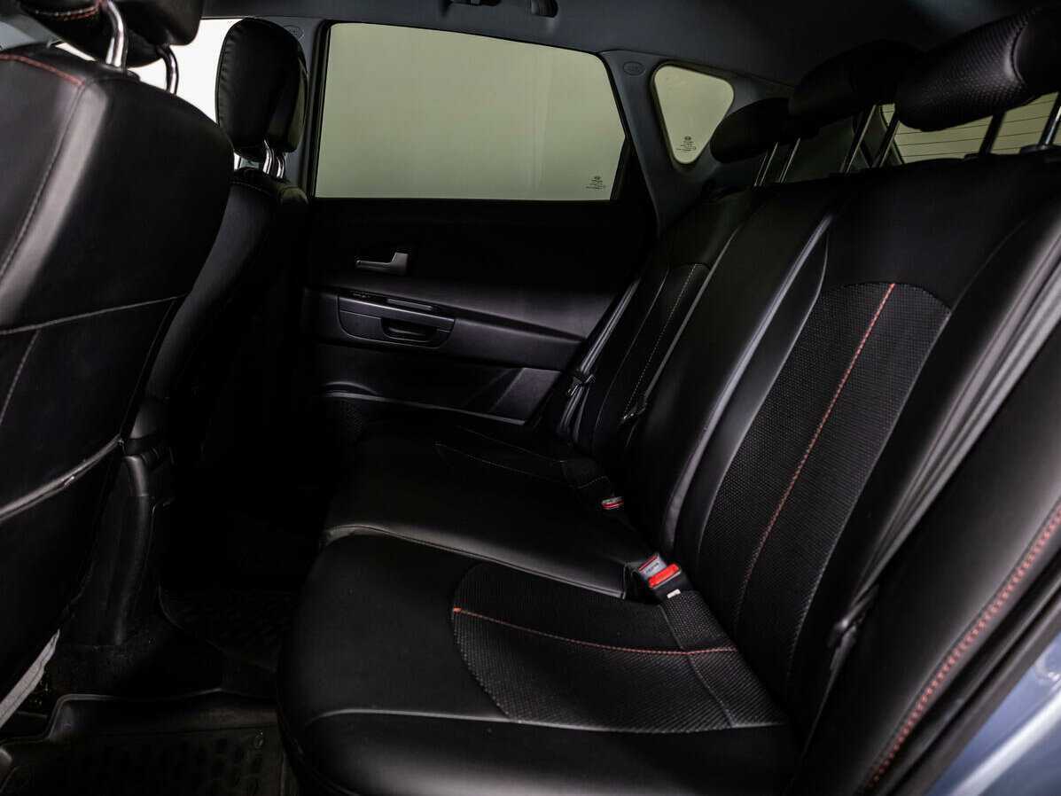 Купить Kia Ceed с пробегом. Фото: #8