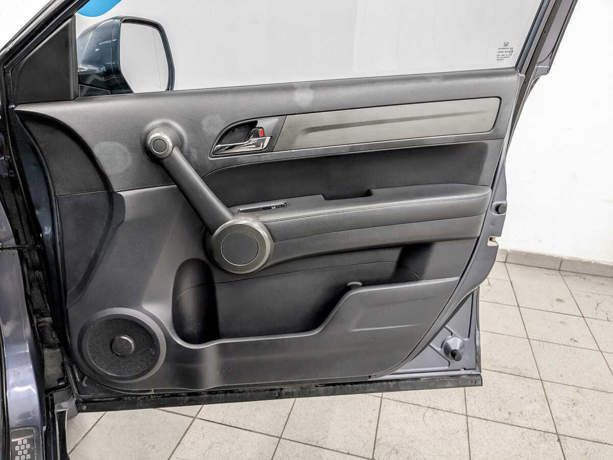 Купить Honda CR-V с пробегом. Фото: #21