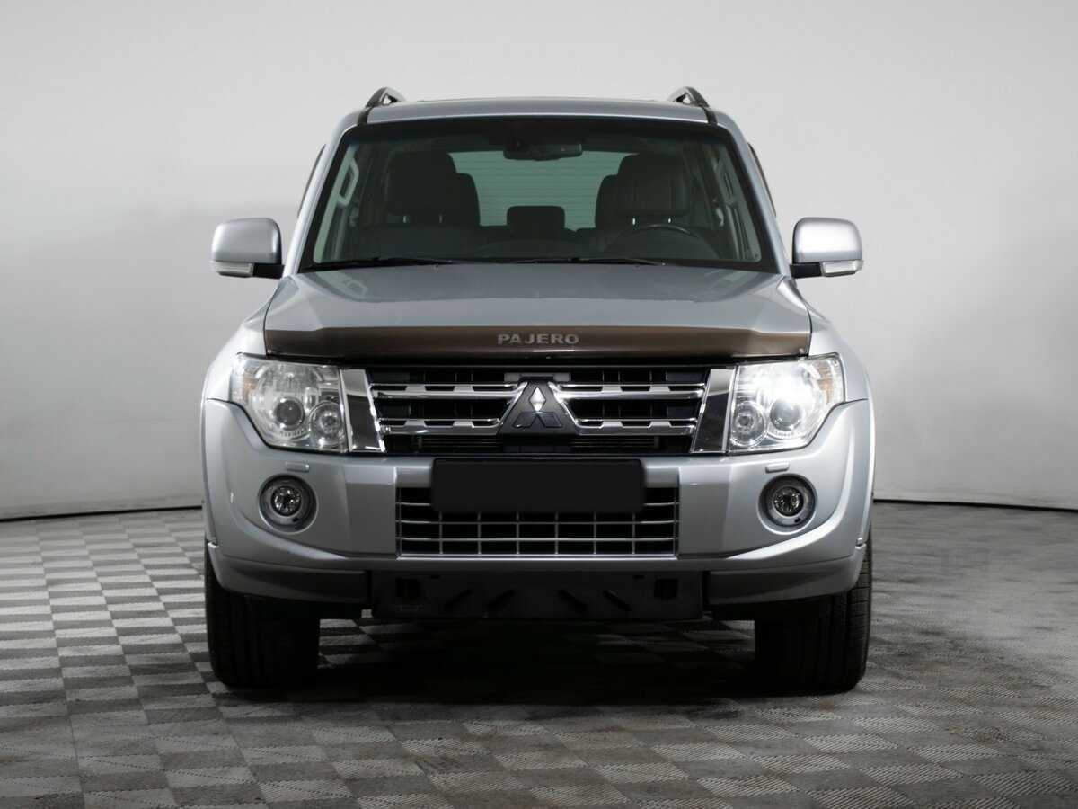 Купить Mitsubishi Pajero с пробегом. Фото: #1
