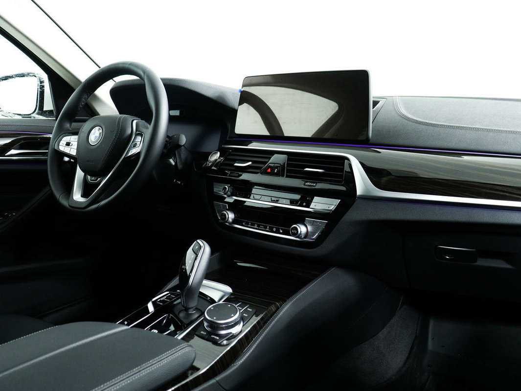 Купить BMW 5 серии с пробегом. Фото: #8