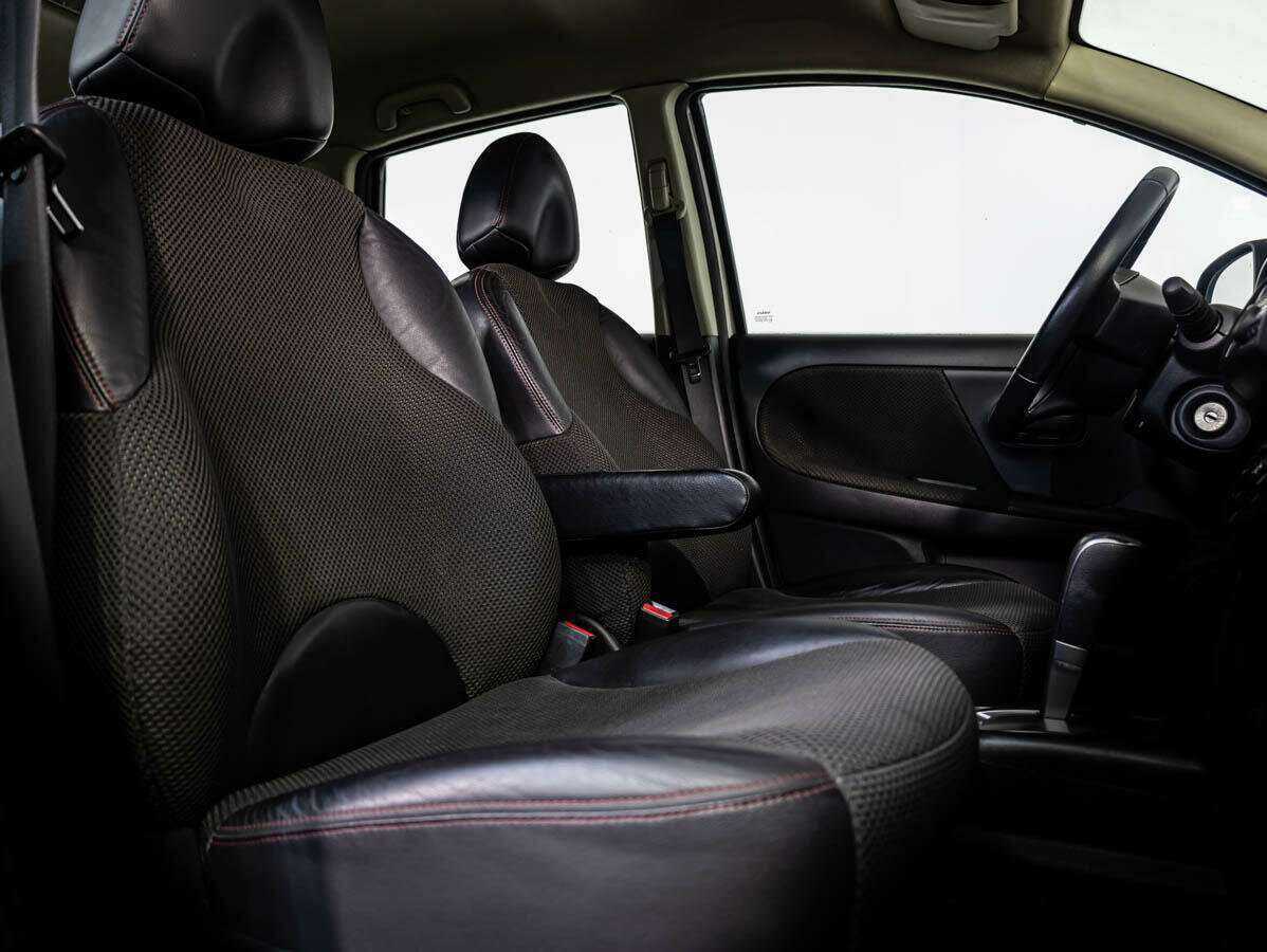 Купить Nissan Note с пробегом. Фото: #10