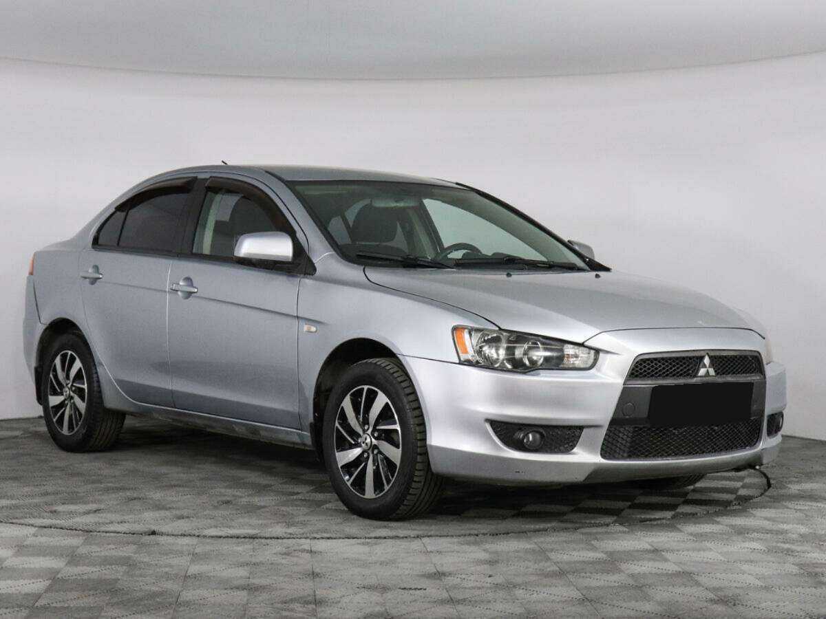 Купить Mitsubishi Lancer с пробегом. Фото: #2