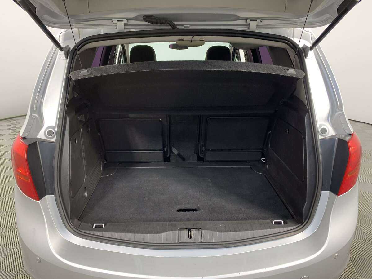 Купить Opel Meriva с пробегом. Фото: #8