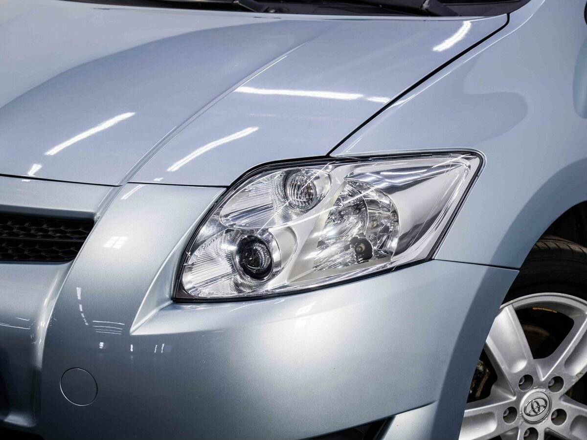 Купить Toyota Auris с пробегом. Фото: #6