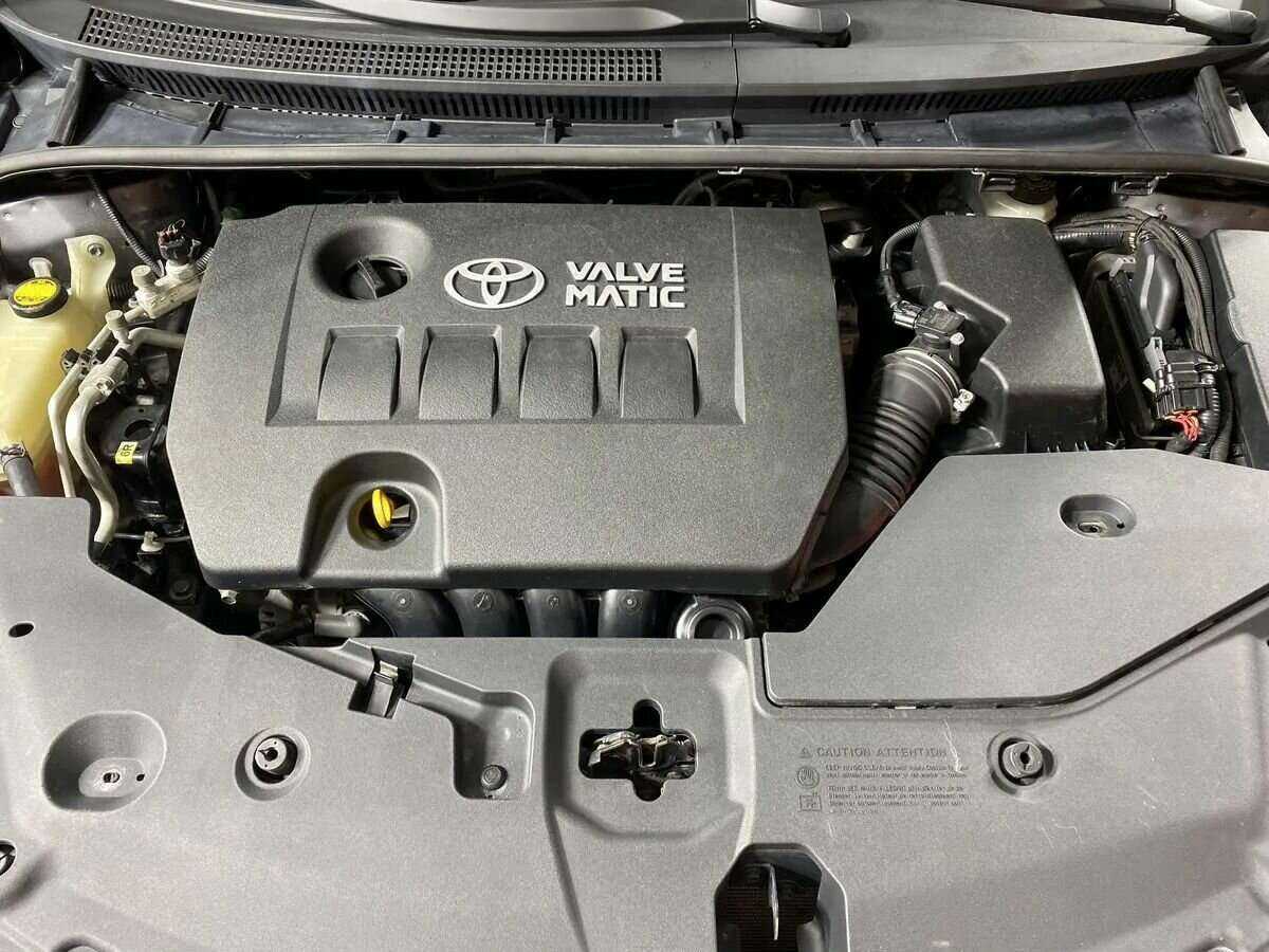 Купить Toyota Avensis с пробегом. Фото: #6