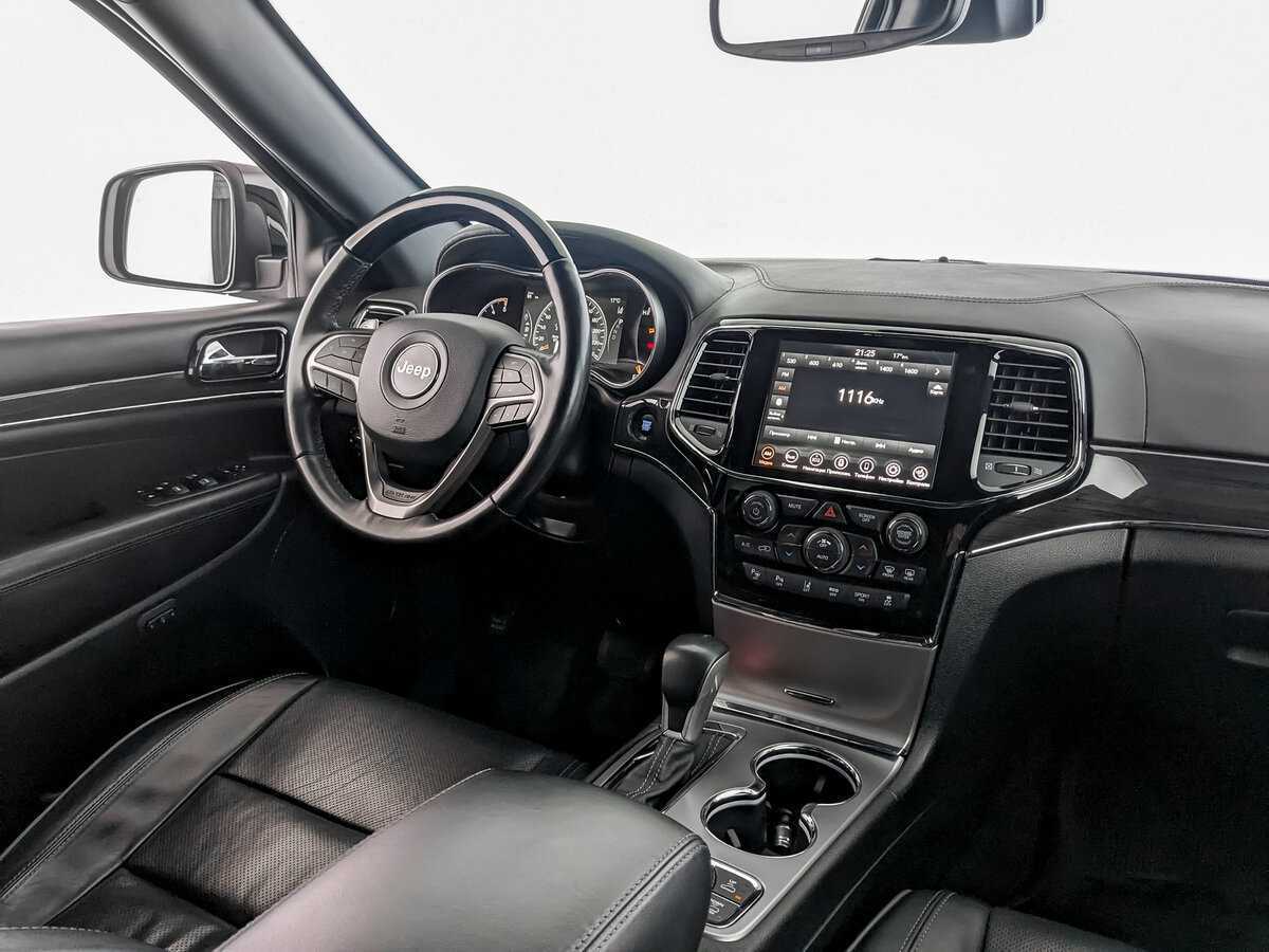 Купить Jeep Grand Cherokee с пробегом. Фото: #23