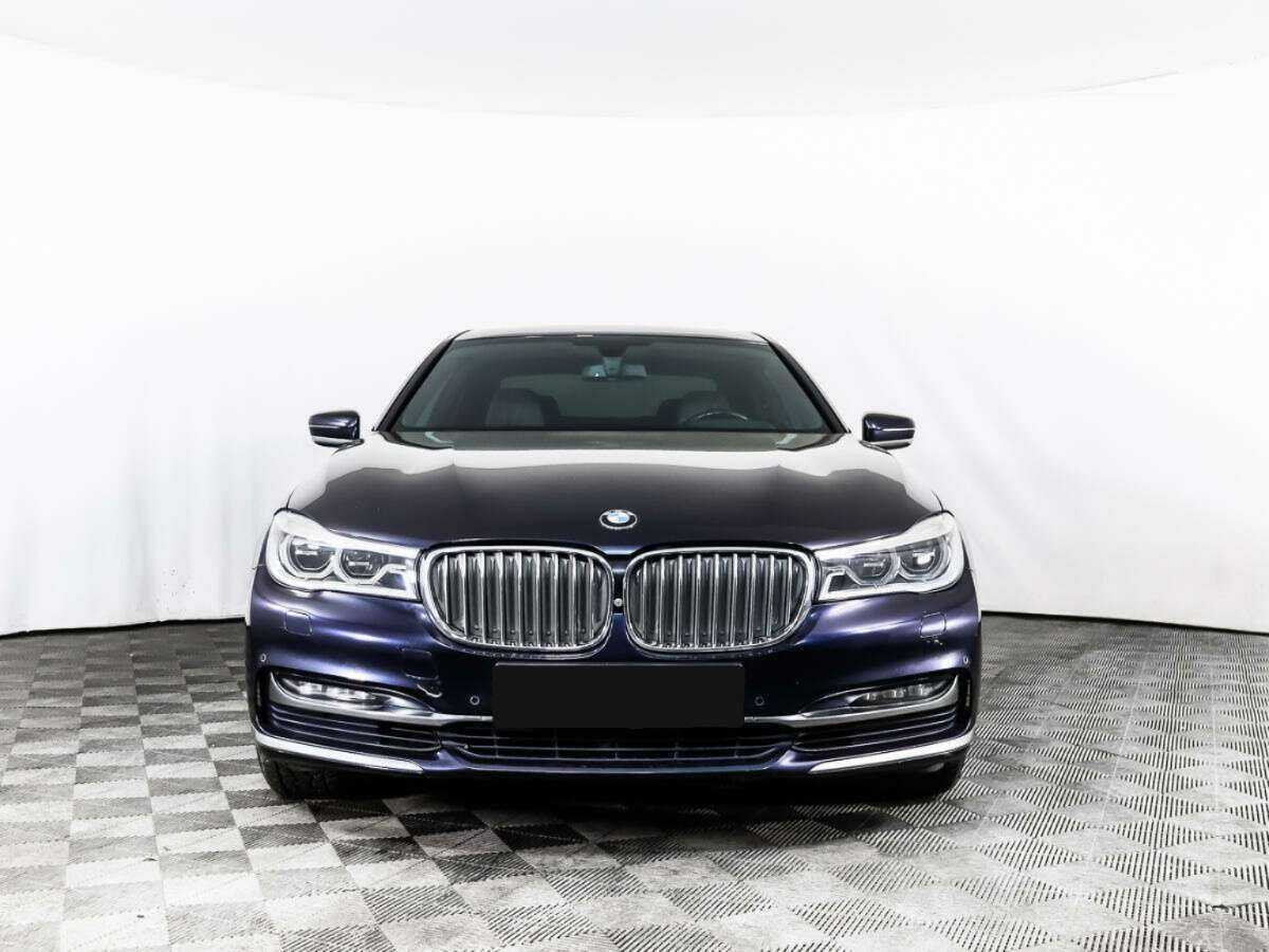 Купить BMW 7 серии с пробегом. Фото: #1