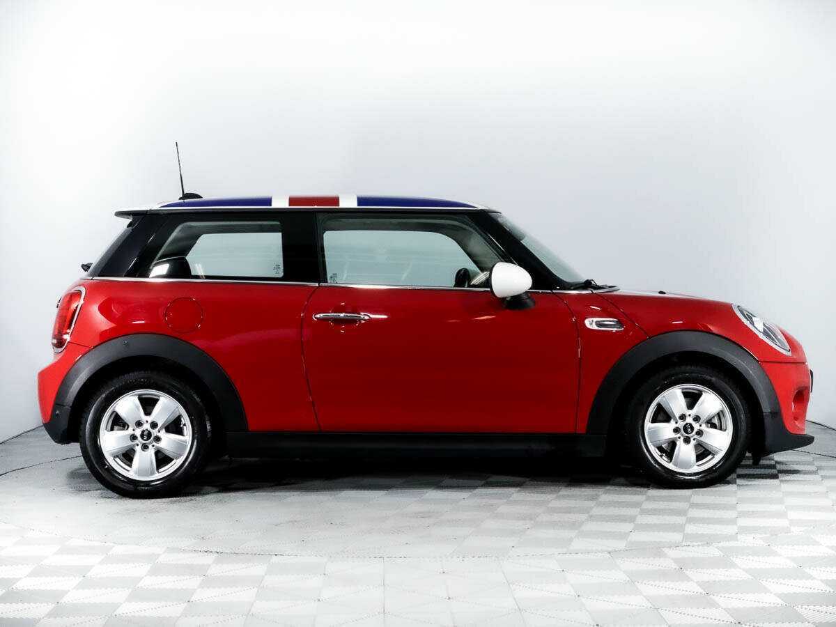 Купить Mini Hatch с пробегом. Фото: #3