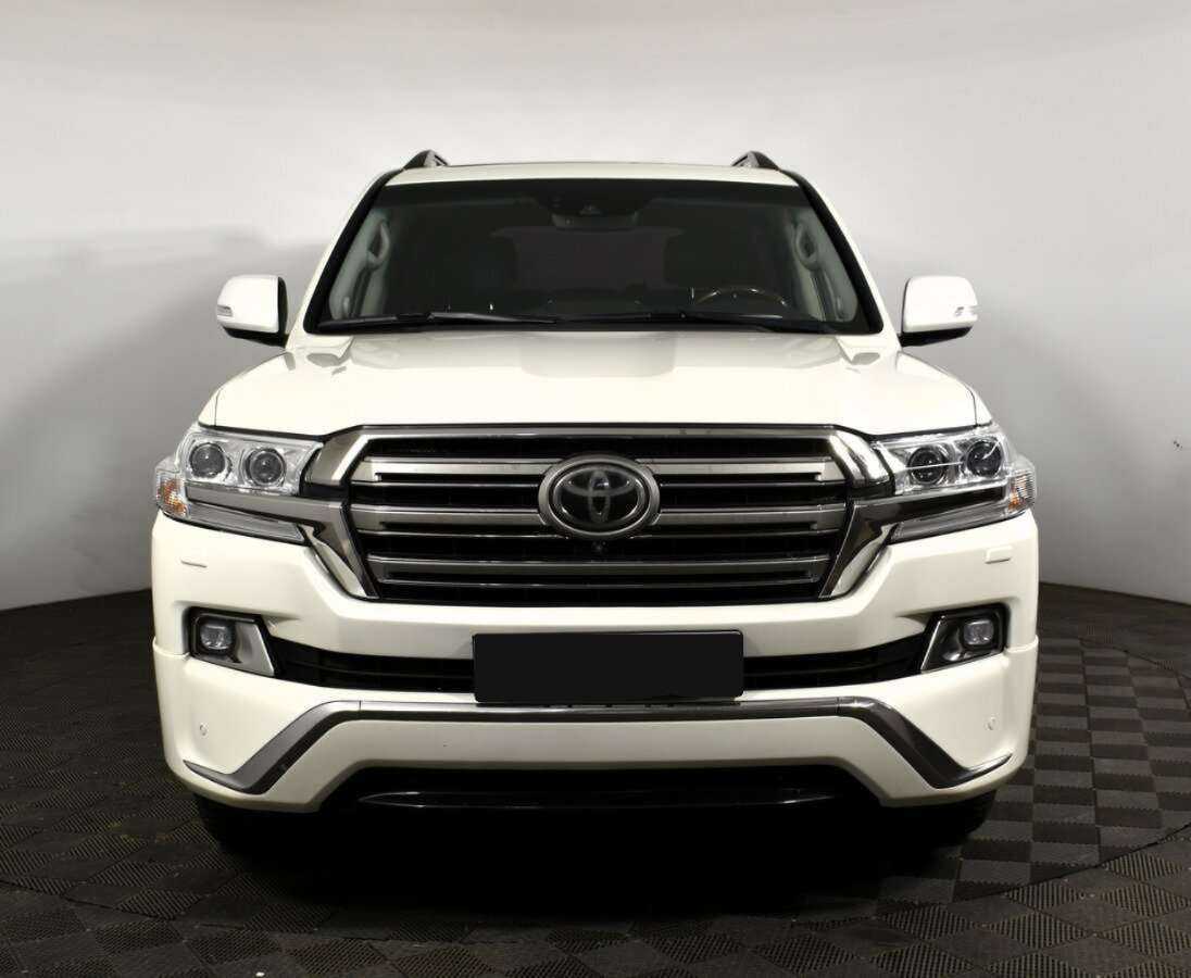 Купить Toyota Land Cruiser с пробегом. Фото: #1