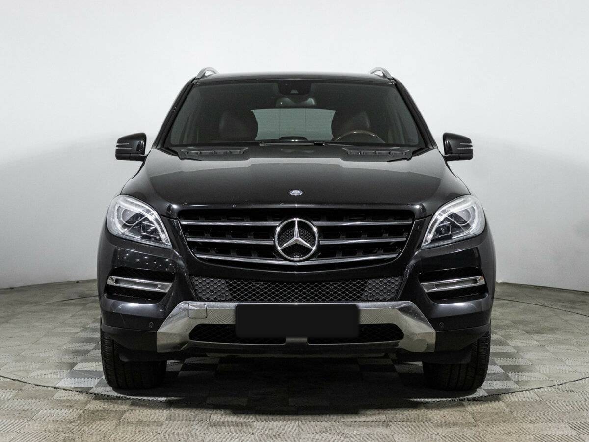 Купить Mercedes-Benz M-Класс с пробегом. Фото: #1