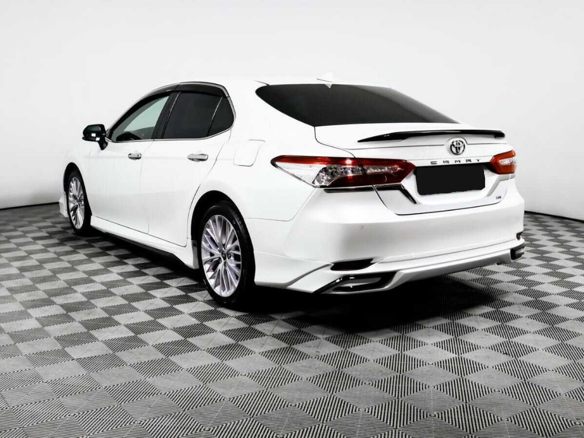 Купить Toyota Camry с пробегом. Фото: #6