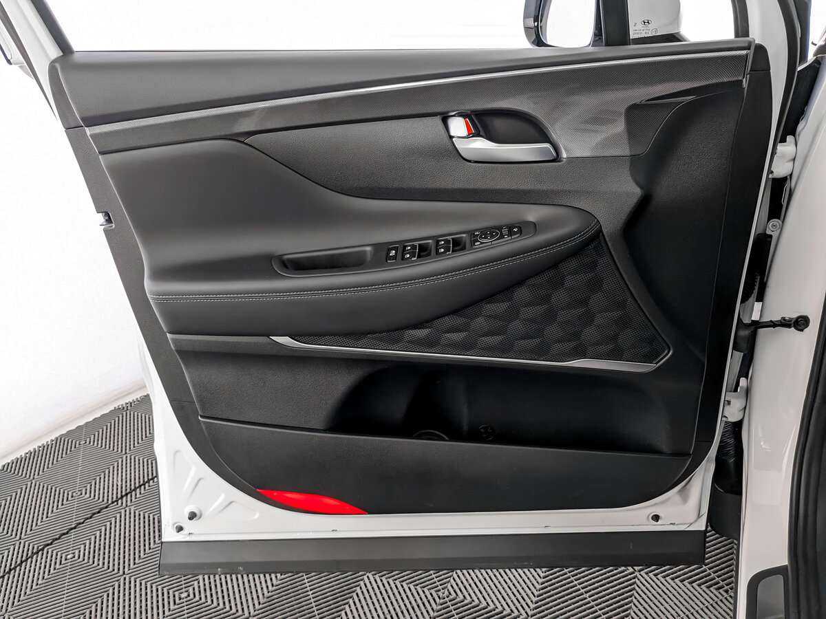Купить Hyundai Santa Fe с пробегом. Фото: #14