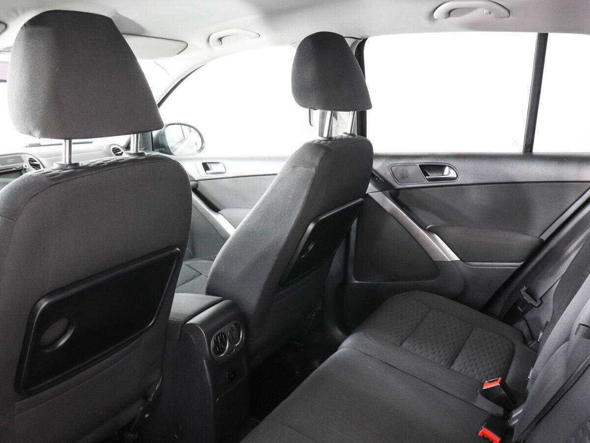 Купить Volkswagen Tiguan с пробегом. Фото: #7