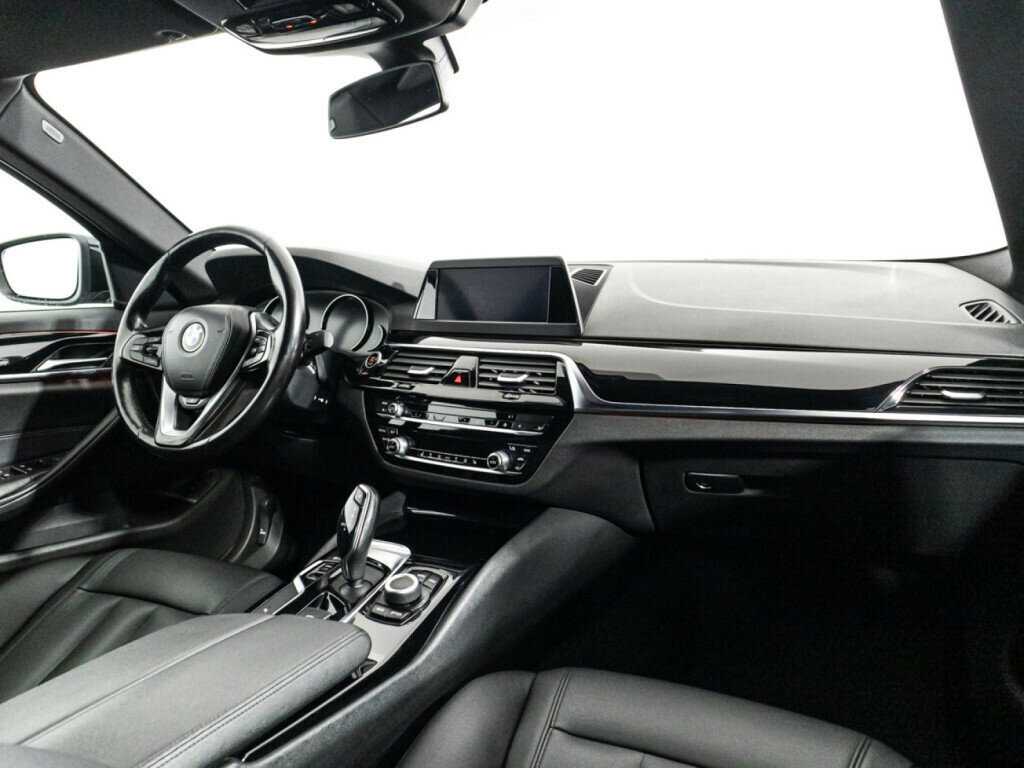 Купить BMW 5 серии с пробегом. Фото: #8