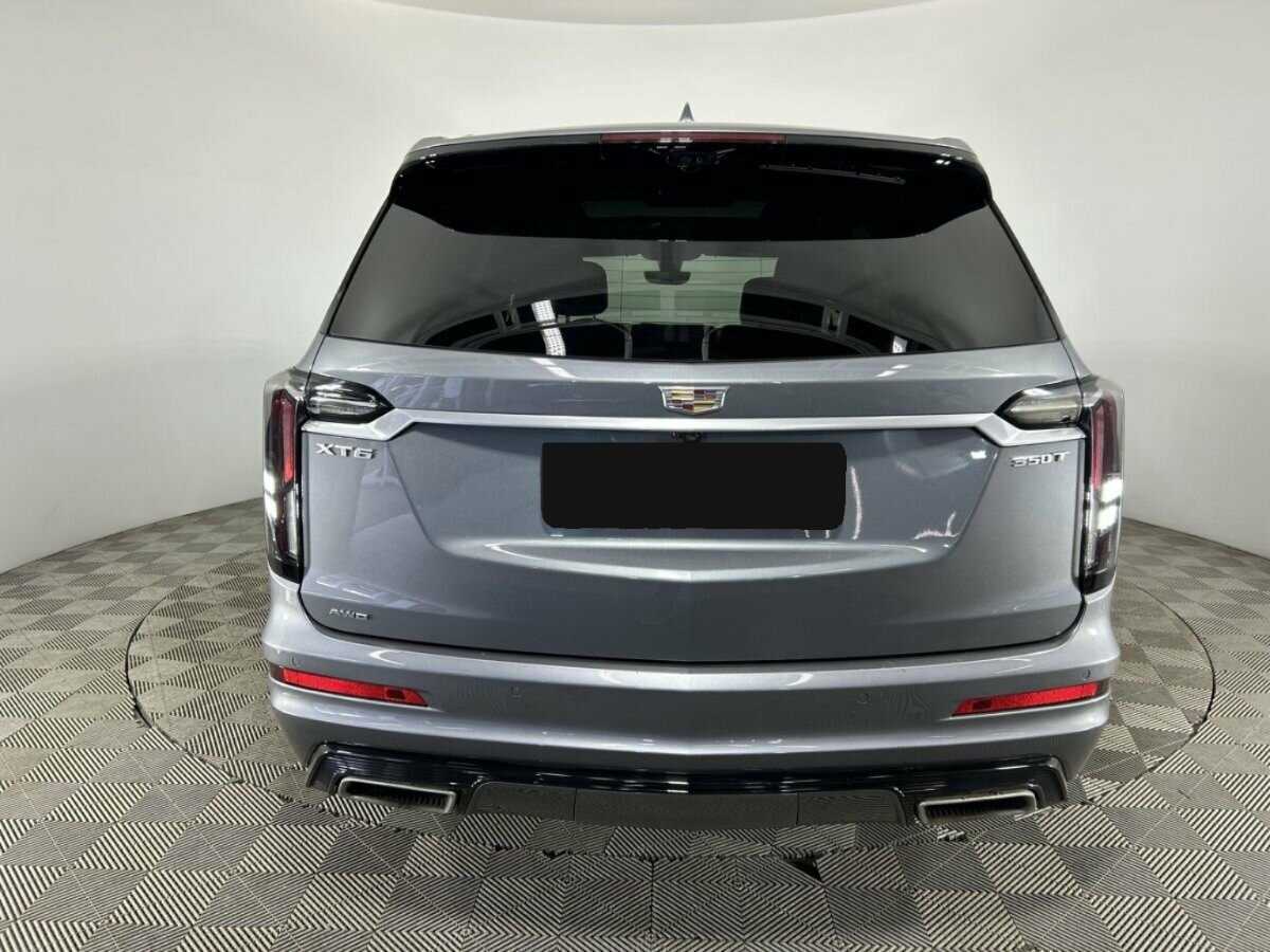 Купить Cadillac XT6 с пробегом. Фото: #2