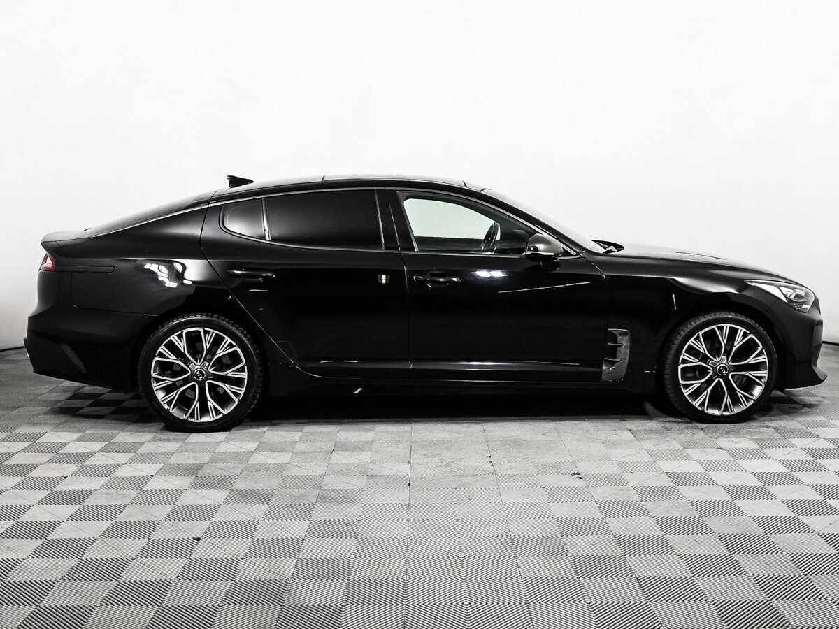 Купить Kia Stinger с пробегом. Фото: #3