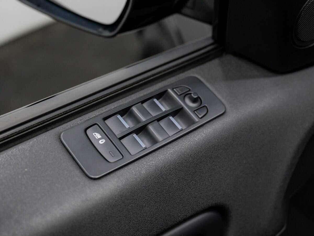 Купить Land Rover Discovery Sport с пробегом. Фото: #13