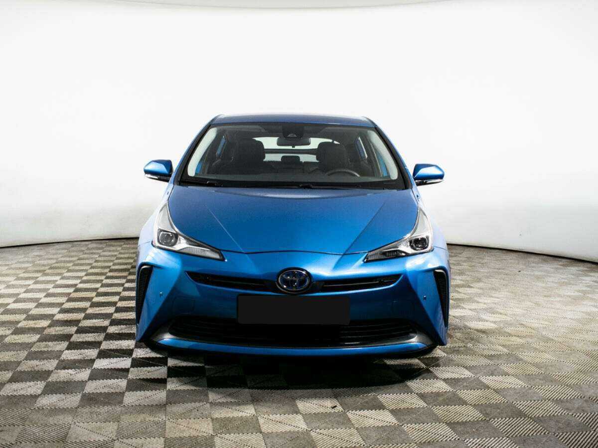 Купить Toyota Prius с пробегом. Фото: #1