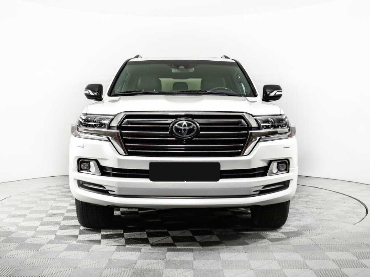 Купить Toyota Land Cruiser с пробегом. Фото: #1