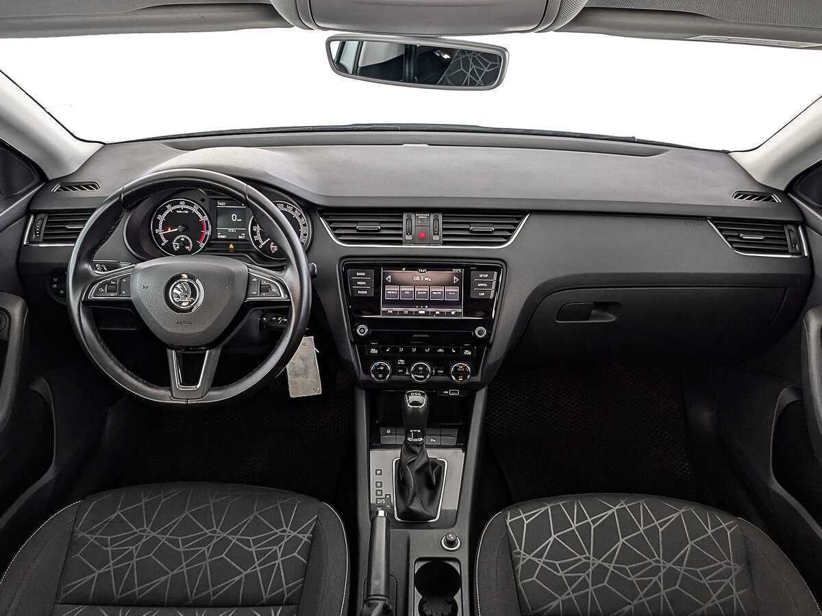 Купить Skoda Octavia с пробегом. Фото: #13