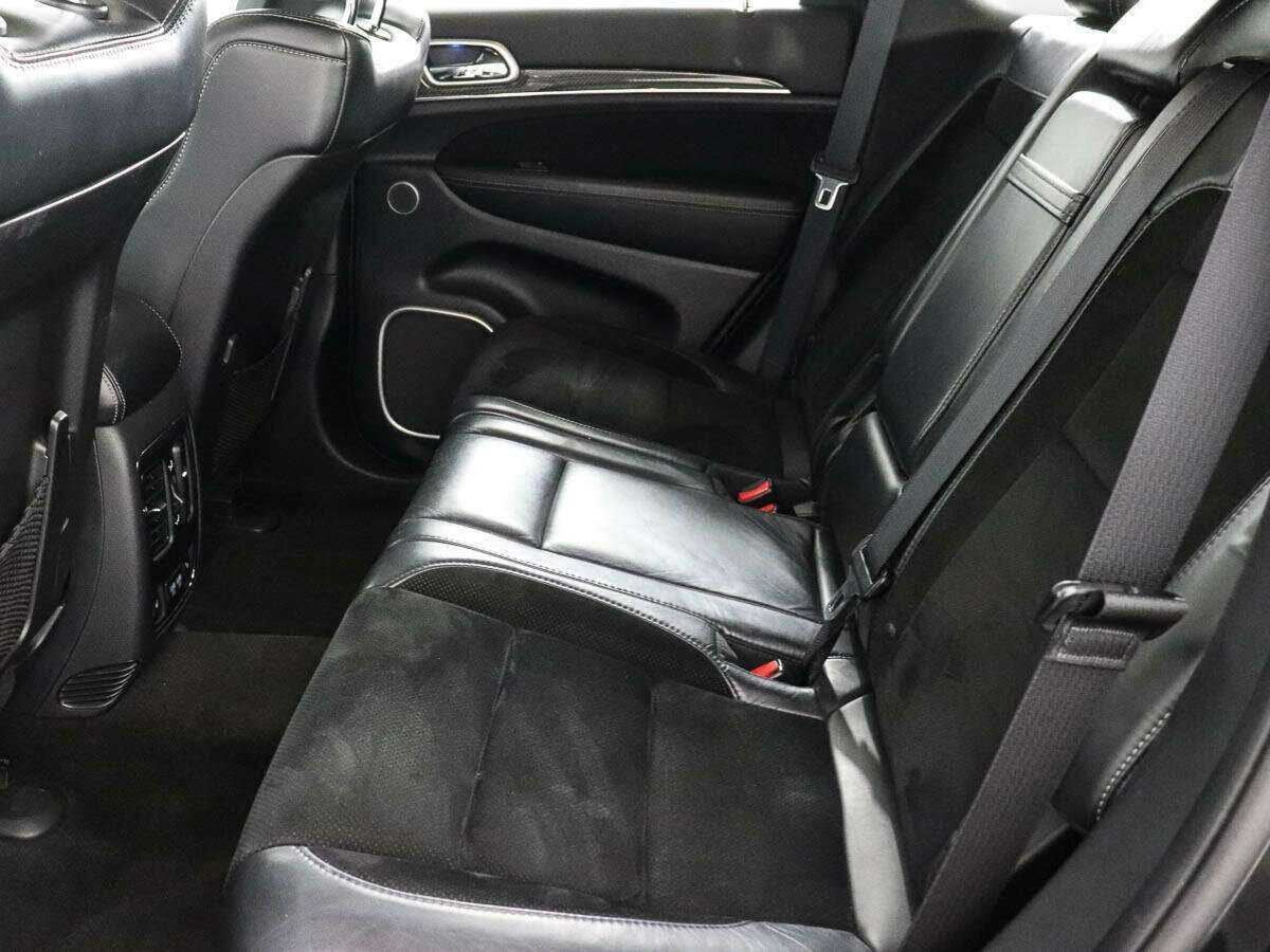 Купить Jeep Grand Cherokee с пробегом. Фото: #10