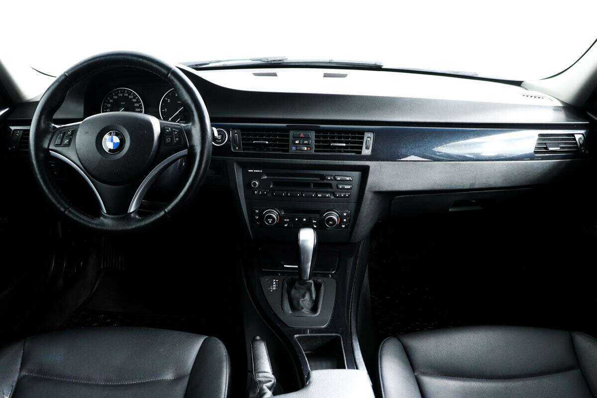 Купить BMW 3 серии с пробегом. Фото: #10