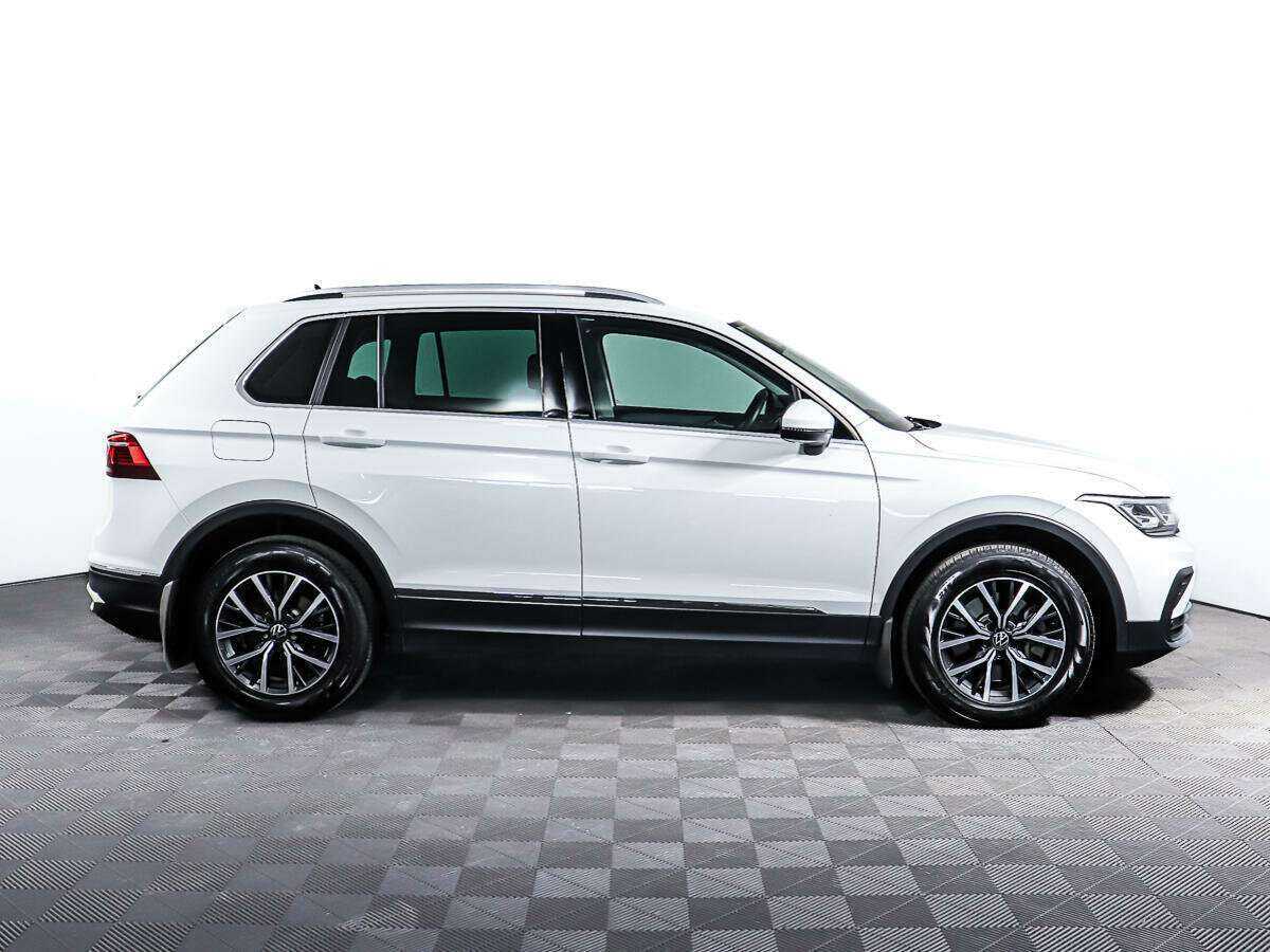 Купить Volkswagen Tiguan с пробегом. Фото: #3