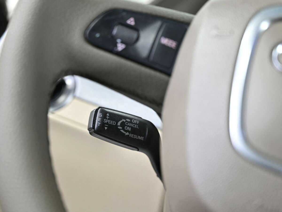 Купить Audi A4 с пробегом. Фото: #10