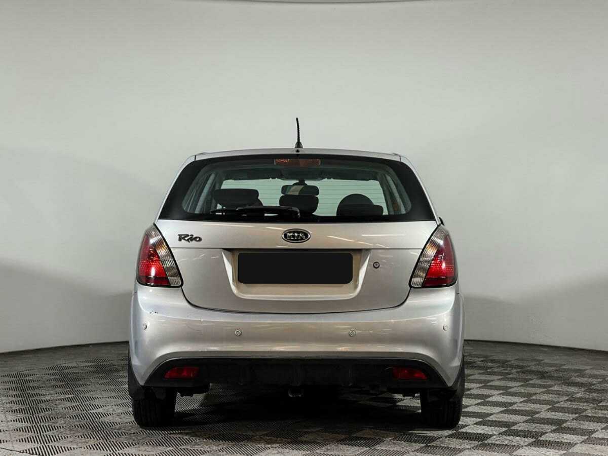 Купить Kia Rio с пробегом. Фото: #3
