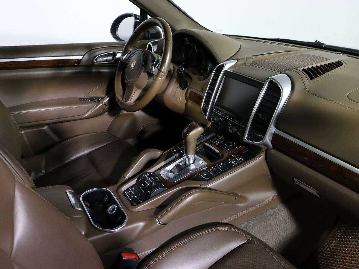 Купить Porsche Cayenne с пробегом. Фото: #7