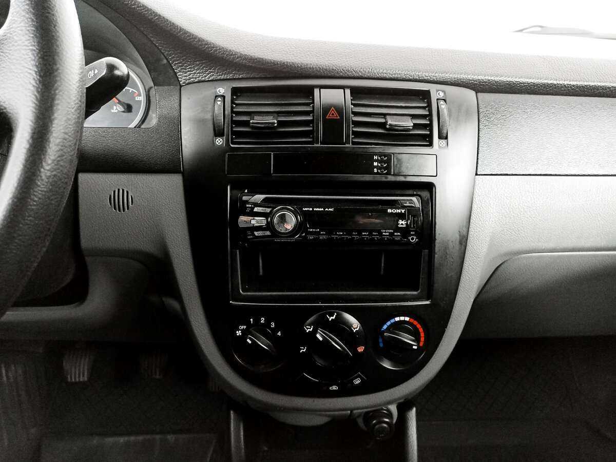 Купить Chevrolet Lacetti с пробегом. Фото: #12