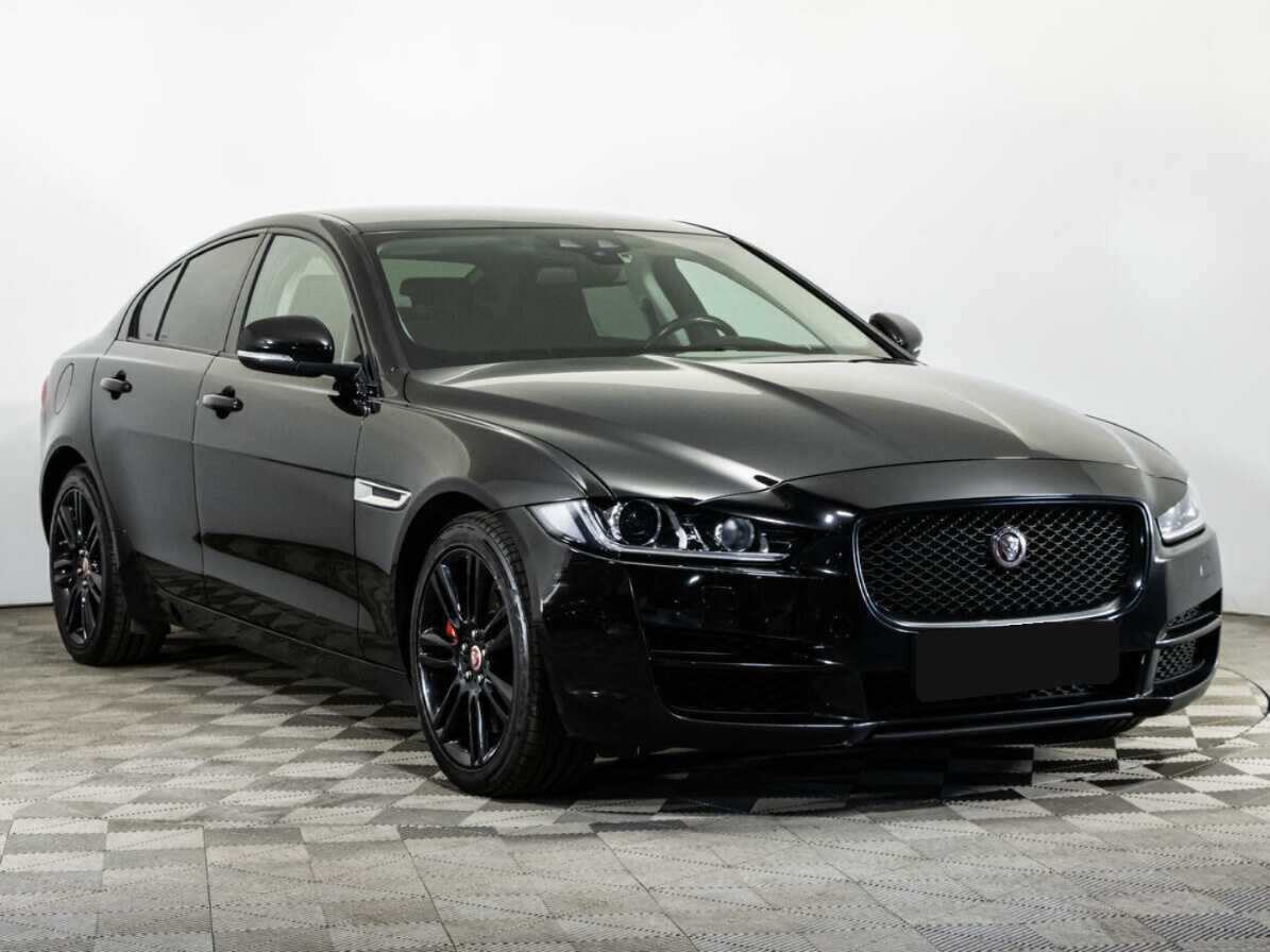 Купить Jaguar XE с пробегом. Фото: #2