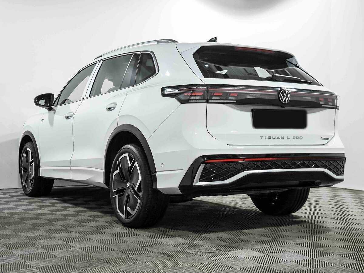 Купить Volkswagen Tiguan с пробегом. Фото: #4