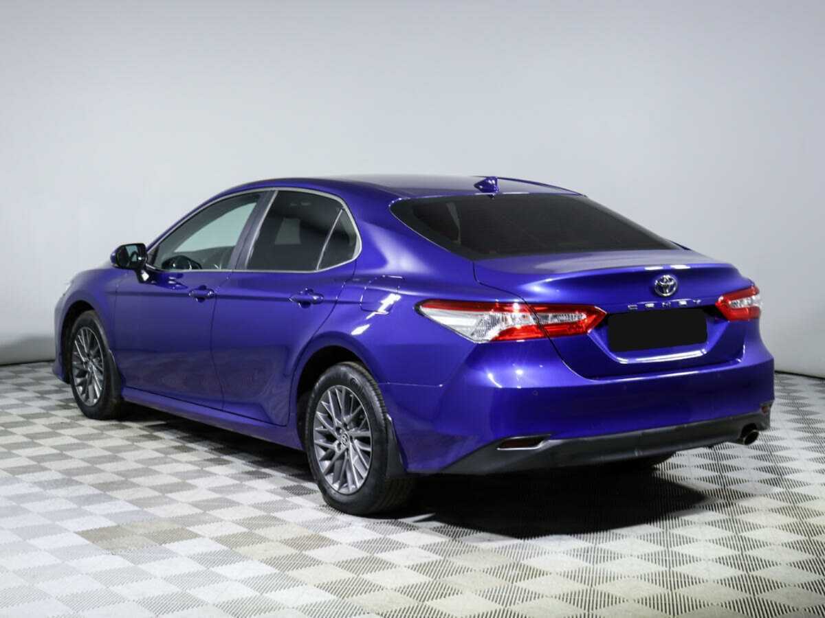 Купить Toyota Camry с пробегом. Фото: #6