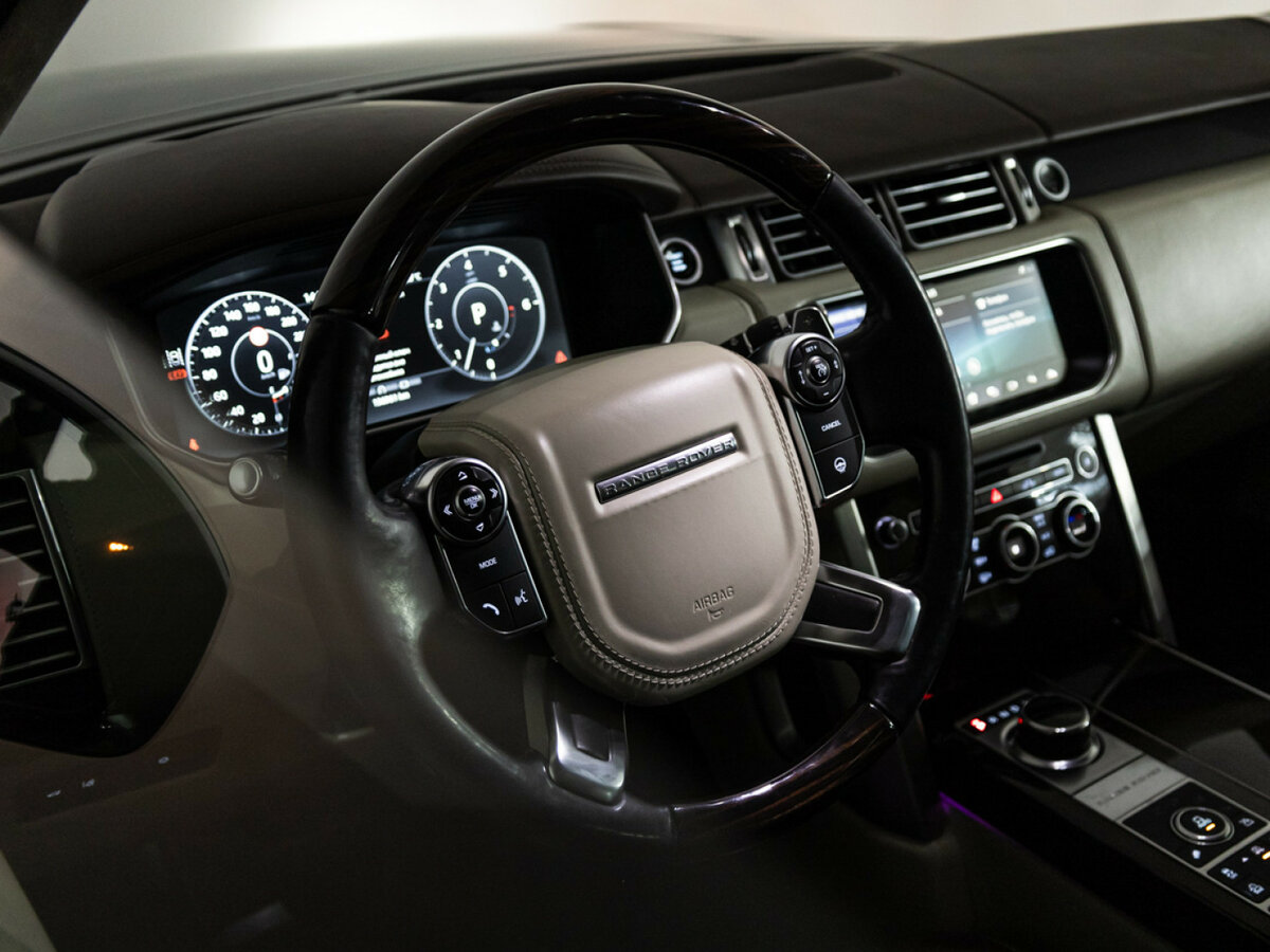 Купить Land Rover Range Rover с пробегом. Фото: #28