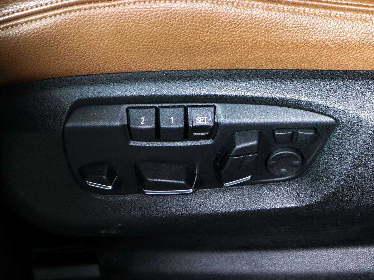 Купить BMW X6 с пробегом. Фото: #19