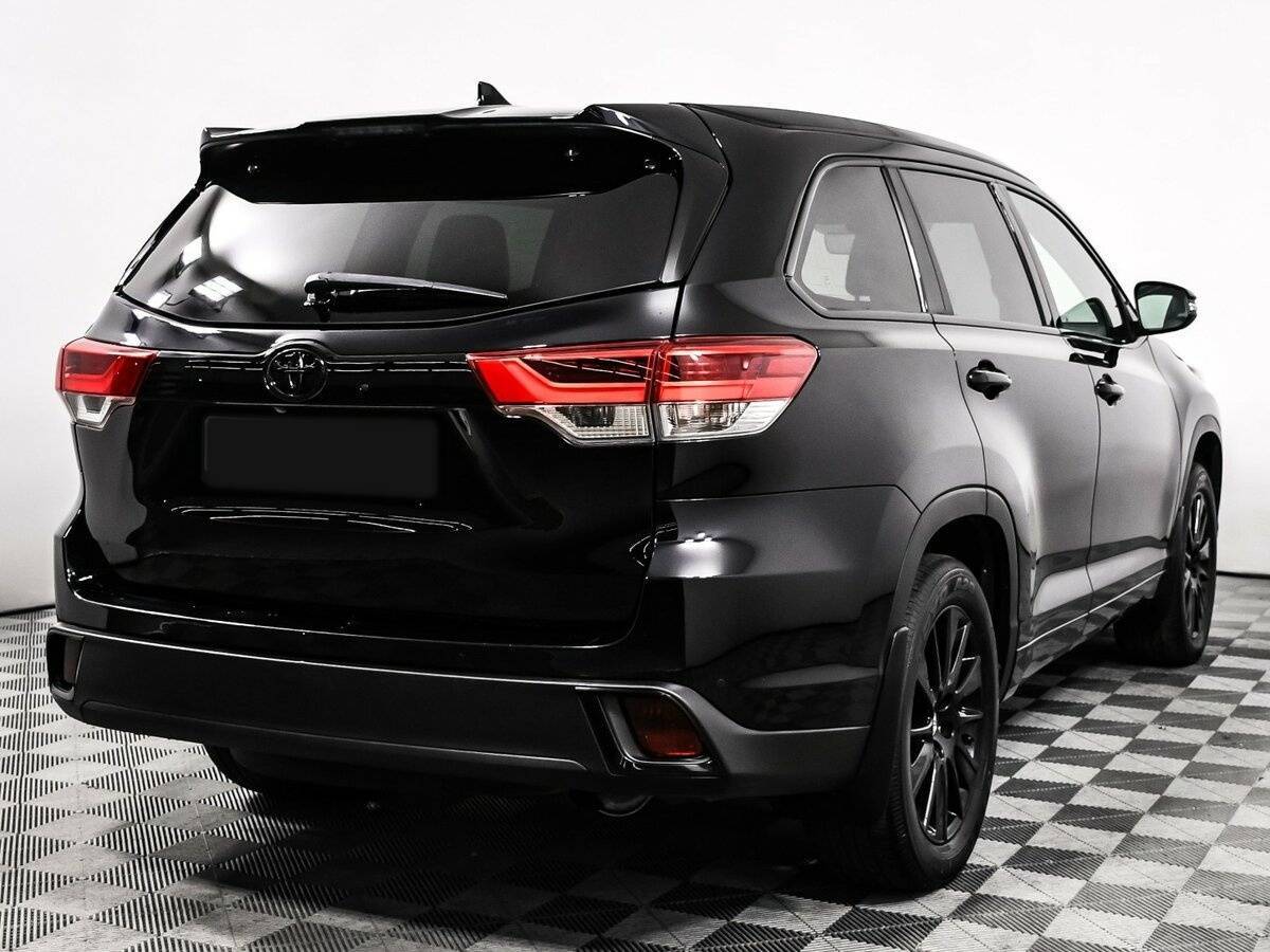 Купить Toyota Highlander с пробегом. Фото: #4