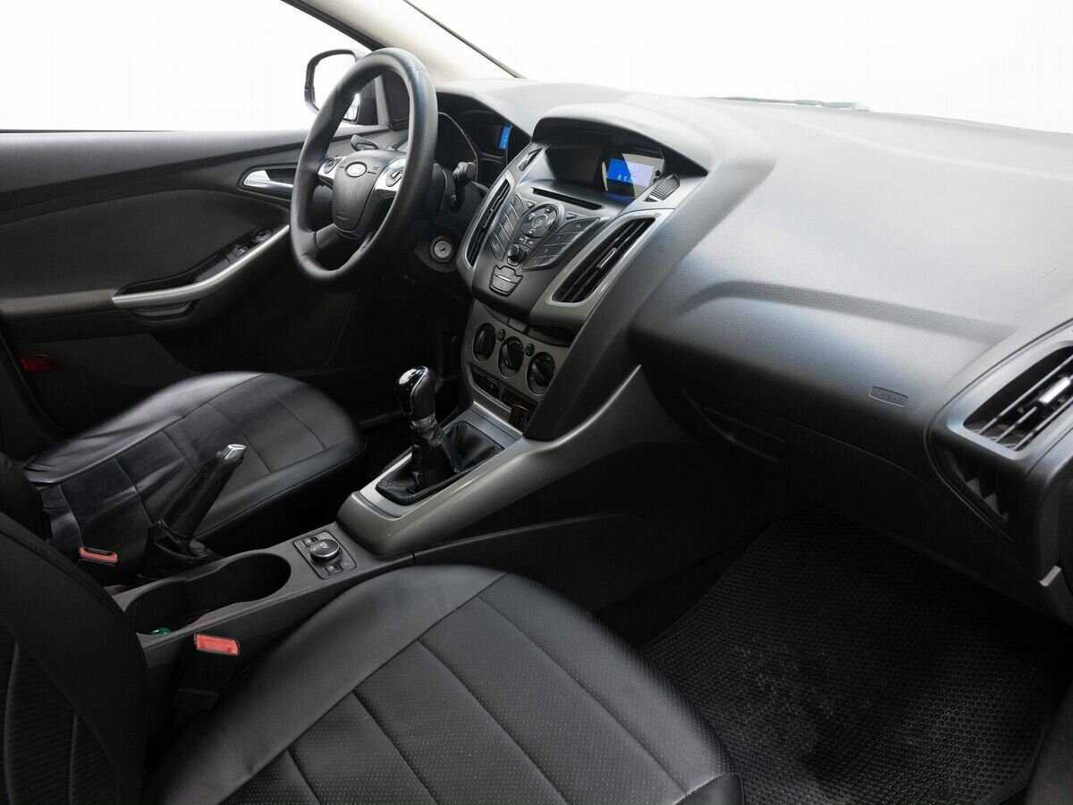 Купить Ford Focus с пробегом. Фото: #12